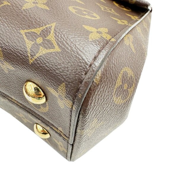 LOUIS VUITTON Brown Monogram Shoulder Bag - Picture 6 of 15